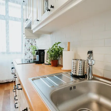 Sight Main Square & Main Train Station & Planty