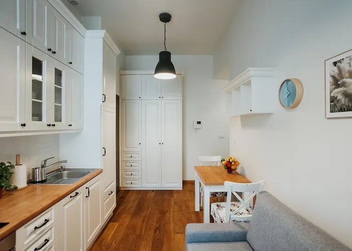 Sight Main Square & Main Train Station & Planty Cracovie